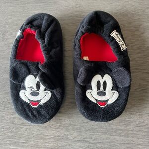 Disney Kids Black and Red Mickey Mouse Slippers